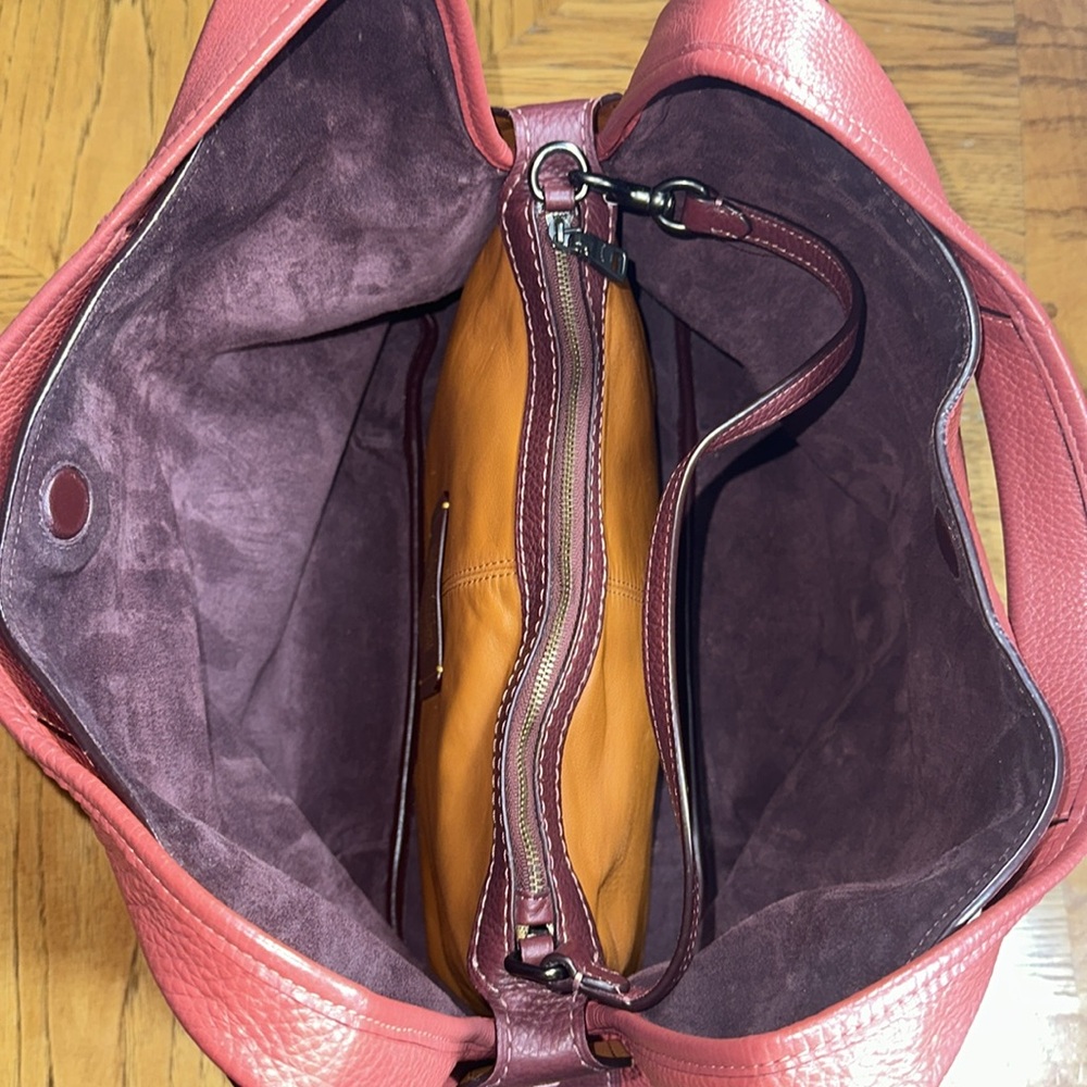 COACH Bandit Hobo 39 Glovetanned Pebble Leather - Picture 10 of 16